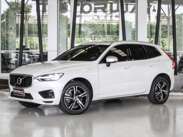VOLVO XC 60 โฉมปี (17-25) 2.0 T8 R-Design  ปี 2019 ราคา 1,290,000.- (#59905PF0404)