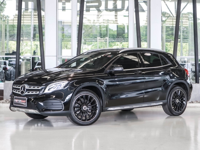MERCEDES-BENZ GLA-CLASS W156 (ปี14-19) GLA250 AMG Dynamic AT ปี 2018 ราคา 1,050,000.- (#59905PF0601)