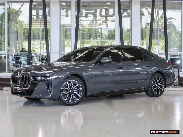 BMW SERIES 7 G70 (ปี22-30) 750e xDrive M-Sport AT4WD. ปี 2024 ราคา 4,990,000.- (#59905RG2703)