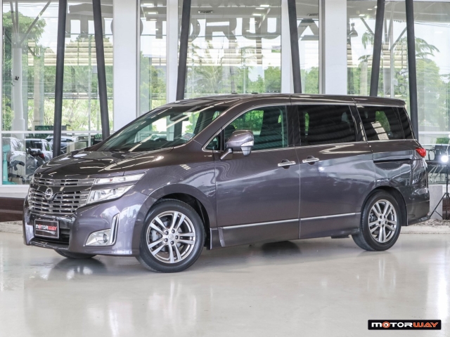 NISSAN ELGRAND E52 (ปี10-15) 2.5 Hight-Way Star AT ปี 2014 ราคา 699,000.- (#59905RH1802)