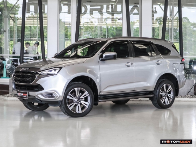 ISUZU MU-X โฉมปี (21-26) 3.0 Ultimate 4WD AT ปี 2023 ราคา 1,199,000.- (#59905RM0202)