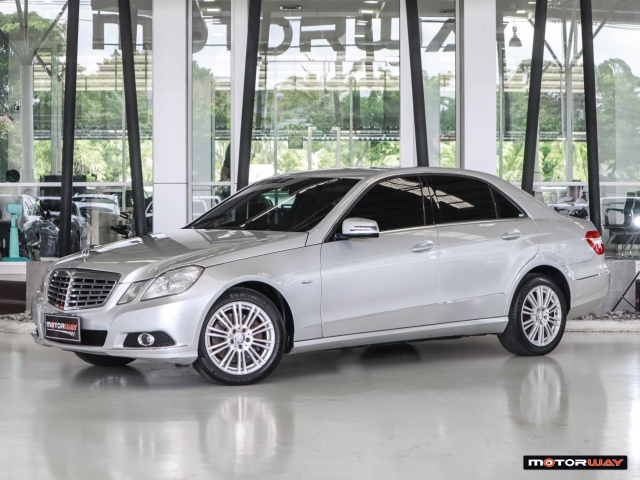 MERCEDES-BENZ E-CLASS W212 (ปี09-12) E250cdi Elegance AT ปี 2010 ราคา 499,000.- (#59905RM0305)