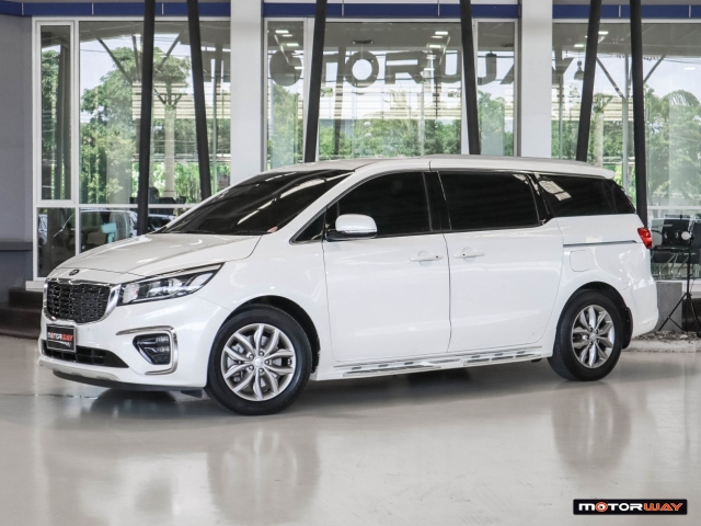 KIA GRAND CARNIVAL โฉมปี (14-21) 2.2 EX AT ปี 2021 ราคา 999,000.- (#59905RM1702)