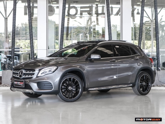 MERCEDES-BENZ GLA-CLASS W156 (ปี14-19) GLA250 AMG Dynamic AT ปี 2020 ราคา 999,000.- (#59905SB0701)