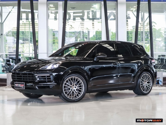 PORSCHE CAYENNE โฉมปี (18-25) 3.0 E-Hybrid (AAS) AT4WD. ปี 2024 ราคา 4,480,000.- (#59905SF0803)