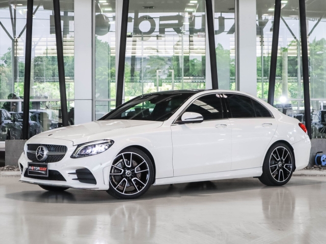 MERCEDES-BENZ C-CLASS  C220d AMG Dynamic AT ปี 2019 ราคา 1,580,000.- (#59905SG1302)