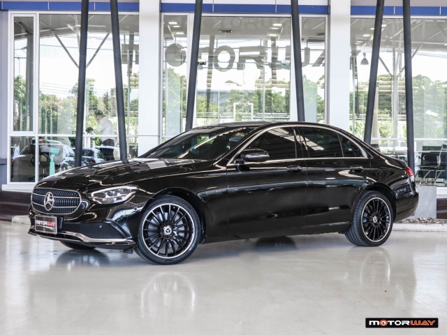MERCEDES-BENZ E-CLASS W213 (ปี19-24) E300e Avantgarde AT ปี 2022 ราคา - (#59905SG2401)
