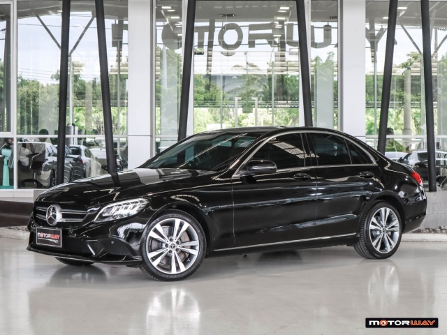 MERCEDES-BENZ C-CLASS W205 (ปี14-21) C300e Avantgarde AT ปี 2022 ราคา 1,089,000.- (#59905SG3001)
