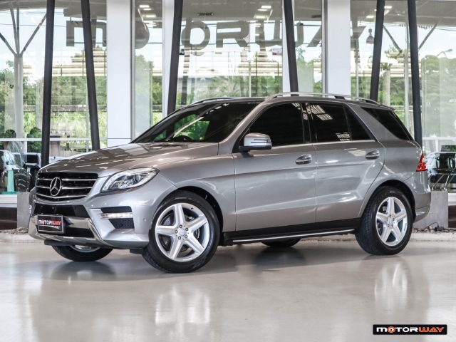 MERCEDES-BENZ ML-CLASS W166 (ปี12-15) ML250d AMG Dynamic AT4WD. ปี 2016 ราคา 950,000.- (#59905SH1003)
