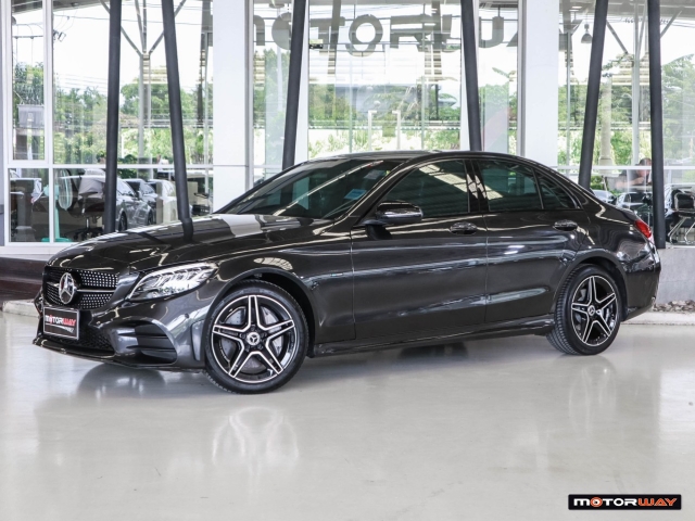 MERCEDES-BENZ C-CLASS W205 (ปี14-21) C300e AMG Sport AT ปี 2021 ราคา 1,290,000.- (#59905SL0701)