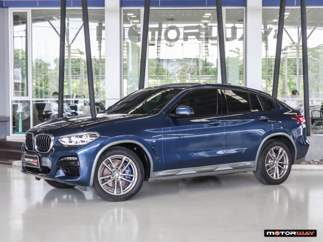 BMW X4  xDrive20d M Sport X AT4WD. ปี 2022 ราคา 1,950,000.- (#59905SL1901)