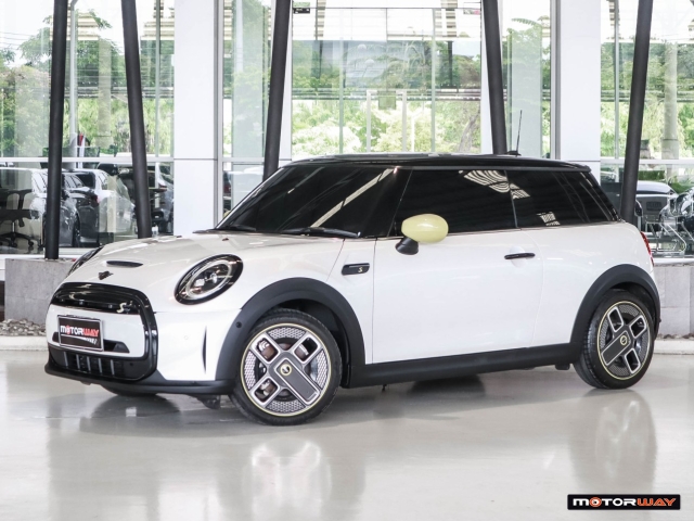 MINI COOPER SE F56 โฉมปี (20-24) SE Hatchback LCI EV AT ปี 2024 ราคา 999,000.- (#59905SM1201)