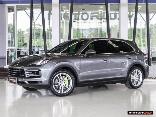 PORSCHE CAYENNE  3.0 E-Hybrid AT4WD. ปี 2019 ราคา 3,799,000.- (#59905SM1603)