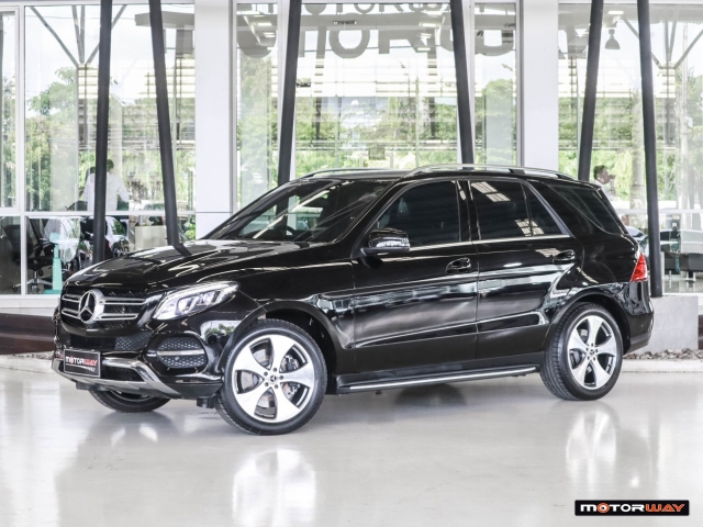 MERCEDES-BENZ GLE-CLASS  GLE 500e Exclusive AT4WD. ปี 2017 ราคา 959,000.- (#59905SO0301)