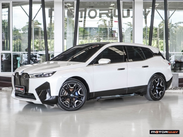 BMW iX i20 (ปี21-28) xDrive50 Sport AT4WD. ปี 2024 ราคา 3,390,000.- (#59905SO2401)