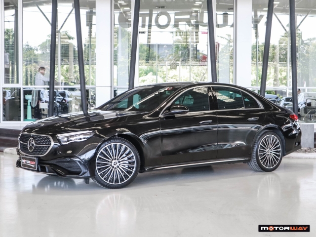 MERCEDES-BENZ E-CLASS  E350e AMG Dynamic AT ปี 2024 ราคา 2,890,000.- (#59905SP2701)