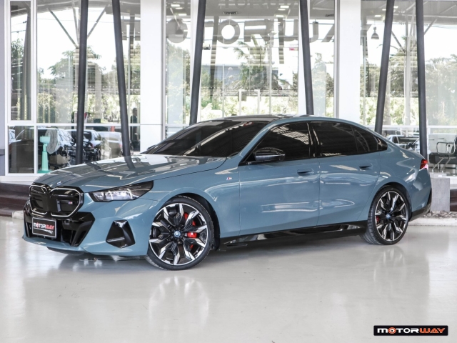 BMW i5  M60 xDrive AT4WD. ปี 2023 ราคา 2,790,000.- (#59905SS0904)