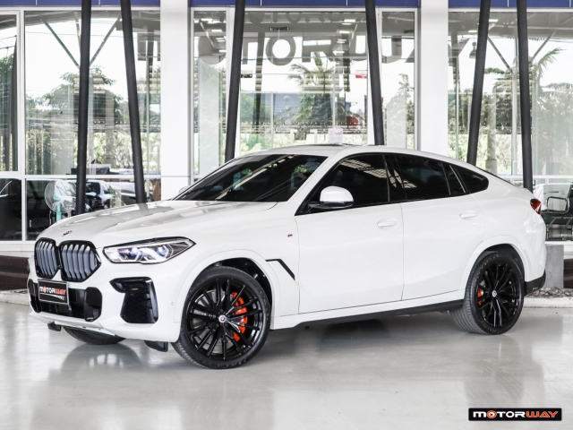 BMW X6 G06 (ปี20-25) xDrive 40i M-Sport AT4WD. ปี 2023 ราคา 3,350,000.- (#59905SS3002)