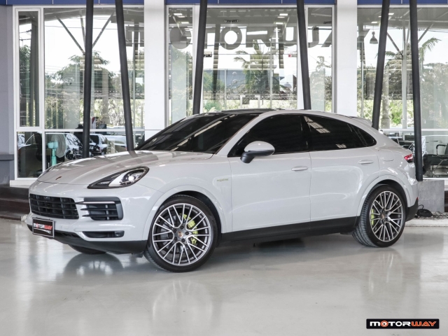 PORSCHE CAYENNE  3.0 E-Hybrid Coupe AT4WD. ปี 2022 ราคา 4,290,000.- (#59905TB1203)