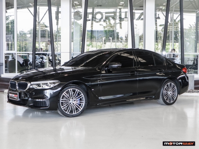 BMW SERIES 5  530e M-Sport AT ปี 2019 ราคา 1,150,000.- (#59905TB2902)