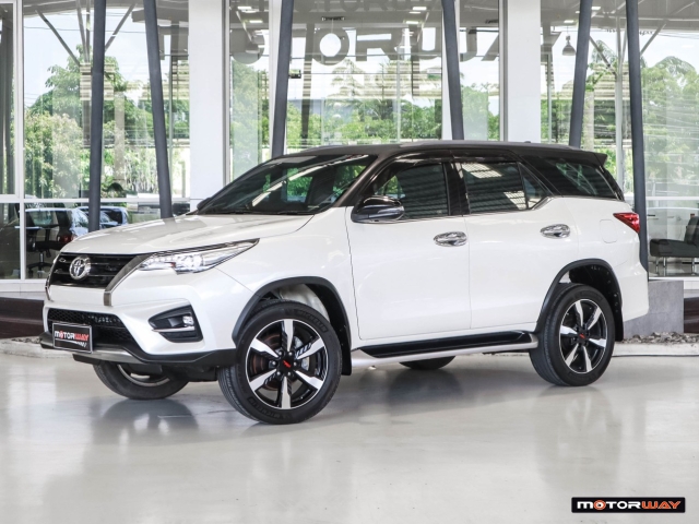 TOYOTA FORTUNER  2.8 TRD Sportivo AT4WD. ปี 2020 ราคา - (#59905TH0103)