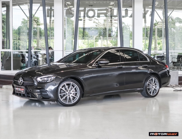 MERCEDES-BENZ E-CLASS  E 300e AMG Dynamic FL AT ปี 2024 ราคา 1,890,000.- (#59905TH1501)