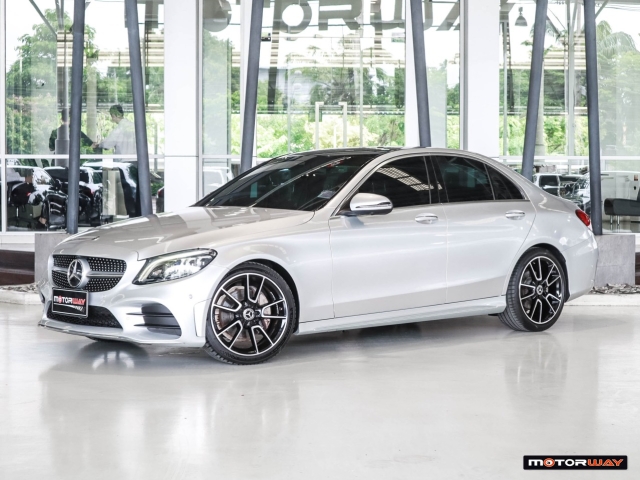 MERCEDES-BENZ C-CLASS  C 220d AMG Dynamic AT ปี 2021 ราคา 1,350,000.- (#59905TJ3001)