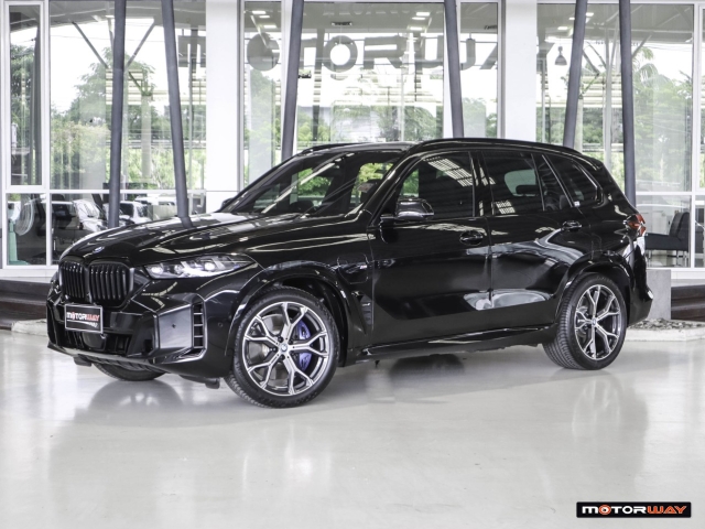 BMW X5  xDrive 50e M Sport AT4WD. ปี 2025 ราคา 3,490,000.- (#59905TM1501)