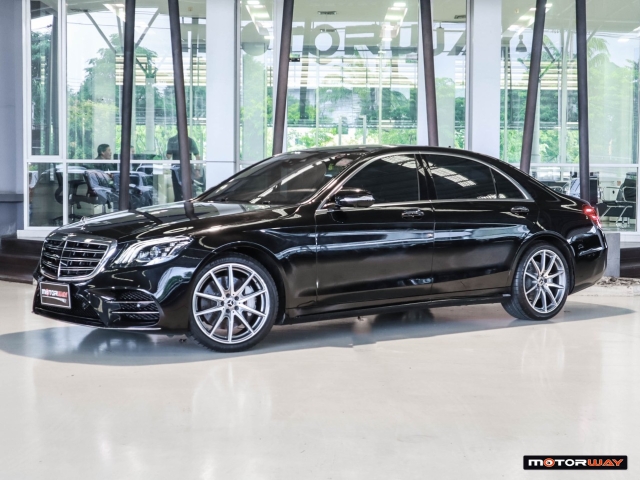 MERCEDES-BENZ S-CLASS  S 560 e AMG Premium AT ปี 2020 ราคา 2,290,000.- (#59905TM2804)