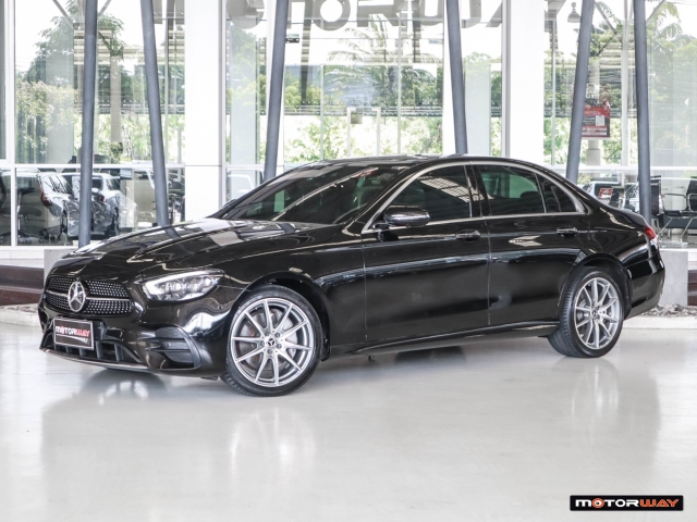 MERCEDES-BENZ E-CLASS W213 (ปี19-23) E 300e AMG Dynamic FL AT ปี 2021 ราคา 1,359,000.- (#59905TO0202)